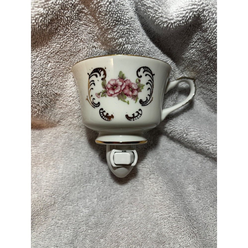 Handcrafted Vintage Style Teacup Night Light Floral Ceramic Pink Rose Gold Trim